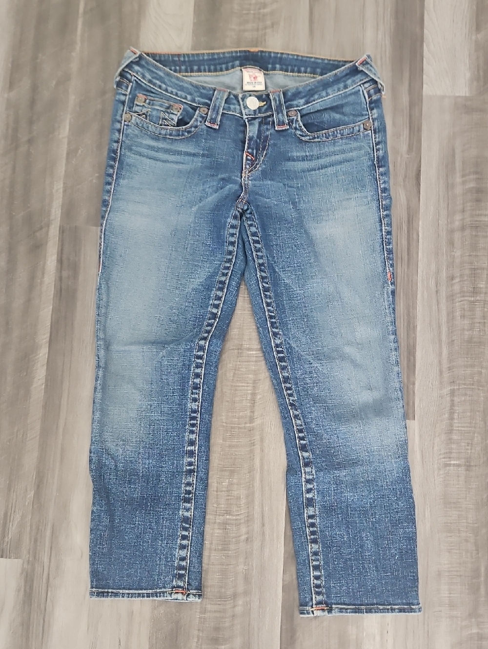 True Religion Women’s Straight Leg Cropped Jeans